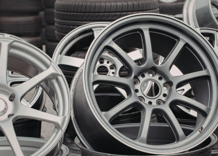 Tire Service Equipment Image